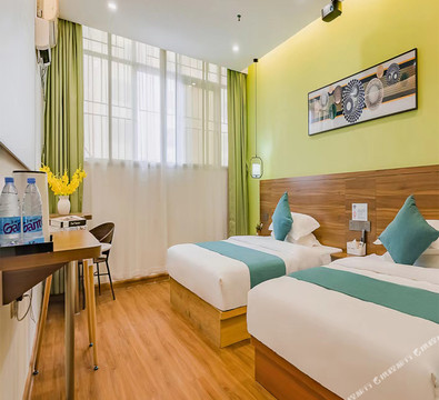 深圳翡翠假日酒店(罗湖口岸店)主图