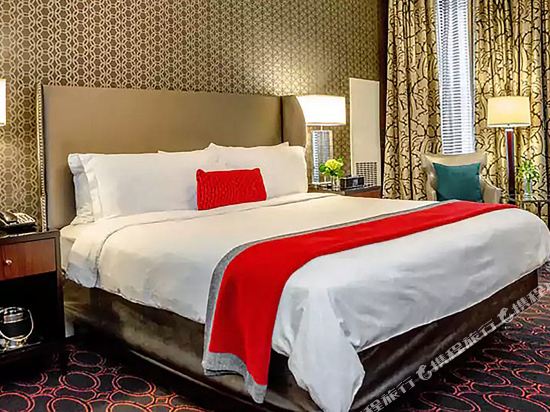 Copley Square Hotel, a FOUND Hotel Room Type - Premier King Room