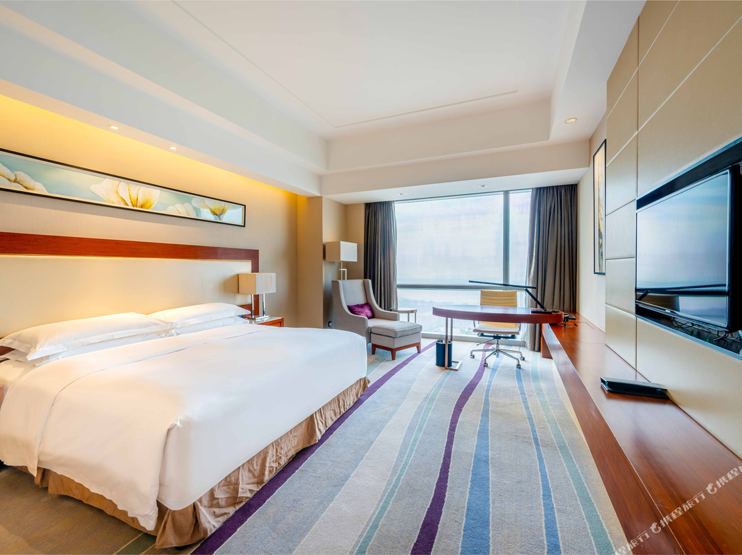 江苏省酒店住宿-无锡太湖皇冠假日酒店