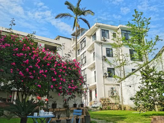 陽朔興坪客棧（20元人民幣景區店）