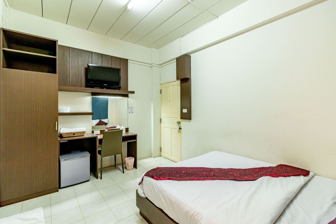 Riski Residence Bangkok-Noi - Wasit Apartment