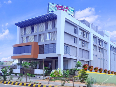 Pipul Padmaja Premium Hotel & Convention