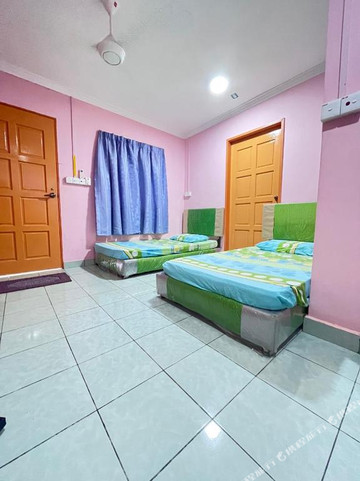 Home 90415 Seri Desa Homestay