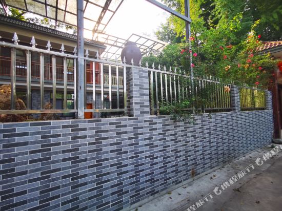 青城山宥昇民宿