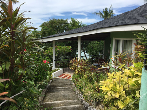 妈妈拍丝瓜岛酒店住宿-东方红树圣地酒店