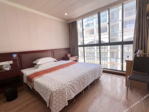 嘉鱼湖畔商务宾馆