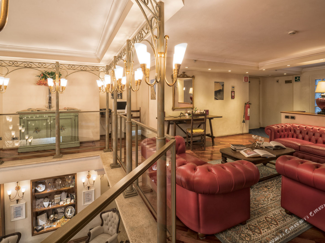 洛如斯奥多姆酒店