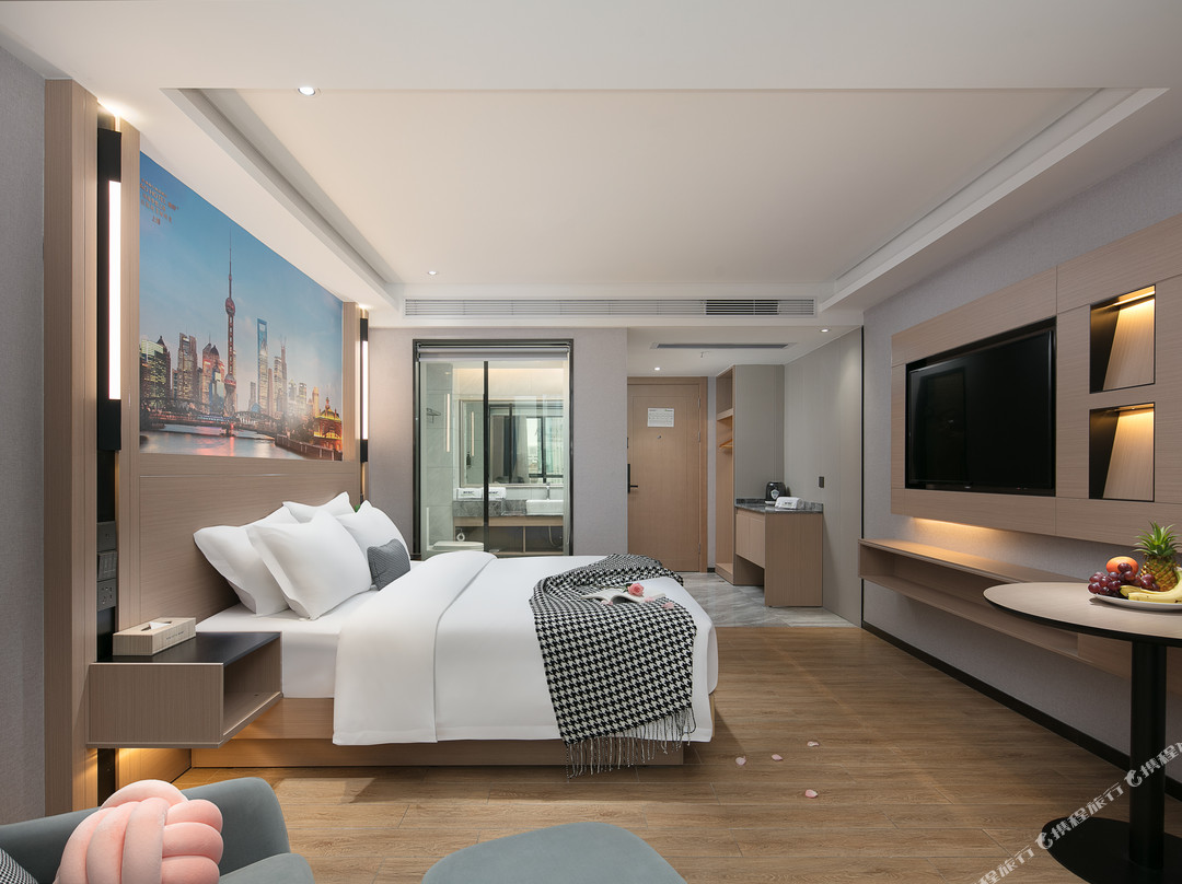 雅好花园酒店(华容步步高新天地店）