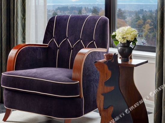 Graduate by Hilton Seattle Room Type - Graduate King Room