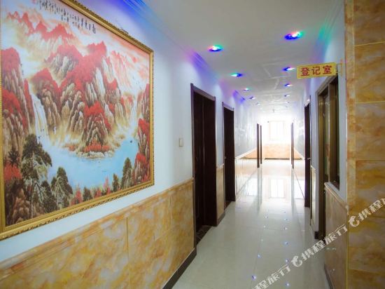 唐县百泰快捷酒店