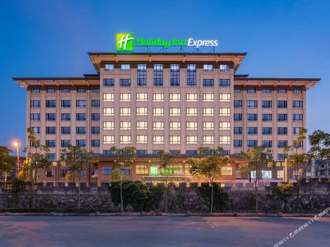 智选假日酒店（秦王宫清明上河图店）