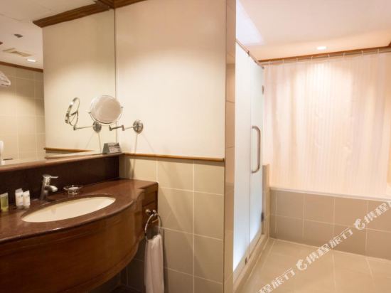 Canyon Cove Hotel & Spa Room Type - Superior King 