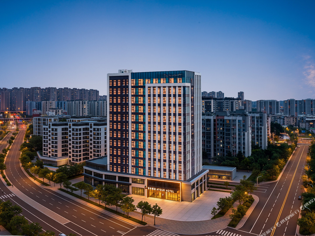 福州烟台山花海公园地铁站亚朵酒店