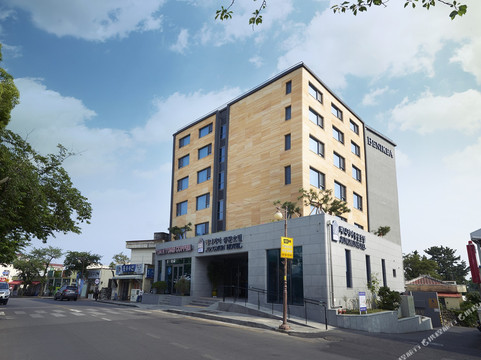 西归浦市酒店住宿-中文贝尼卡酒店