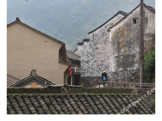 绍兴刻石山民宿