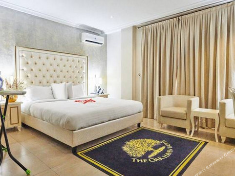 橡树湾酒店和套房