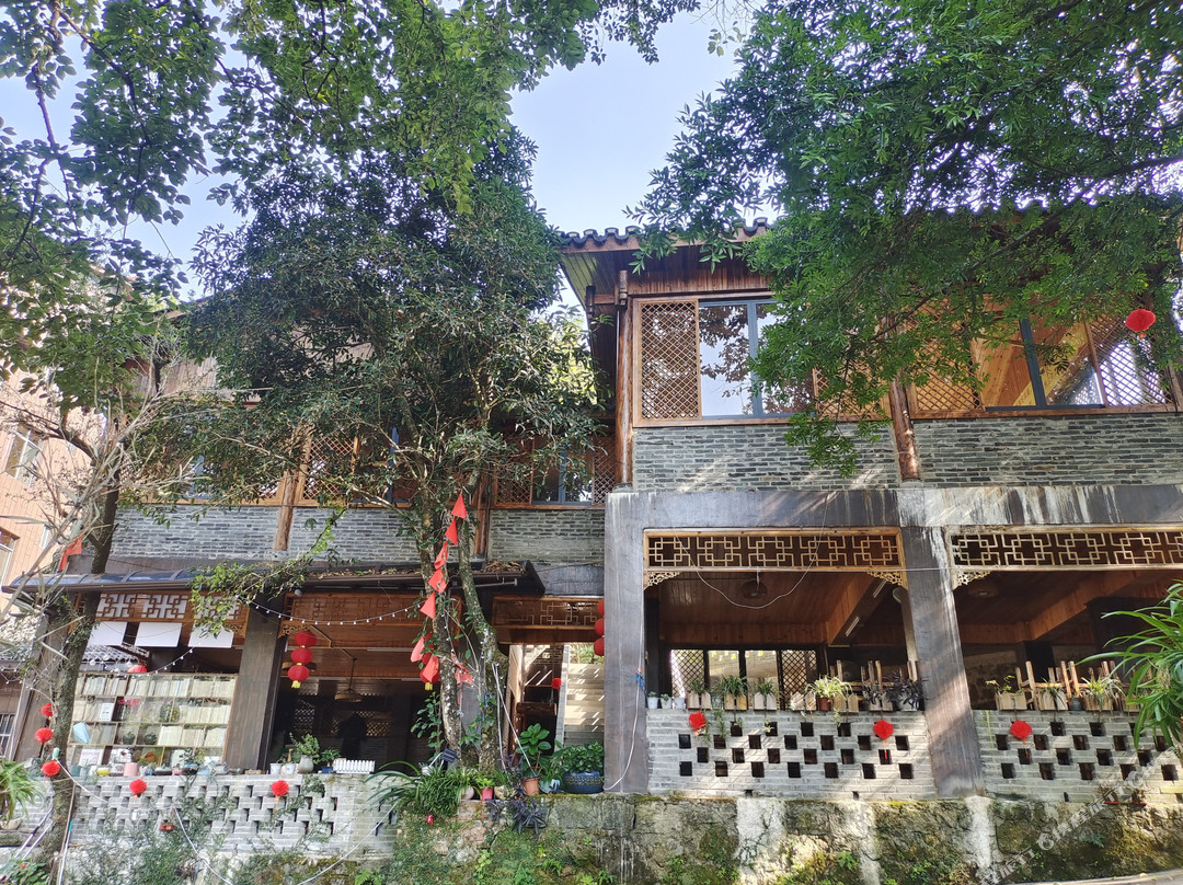 兴安龙泉山庄