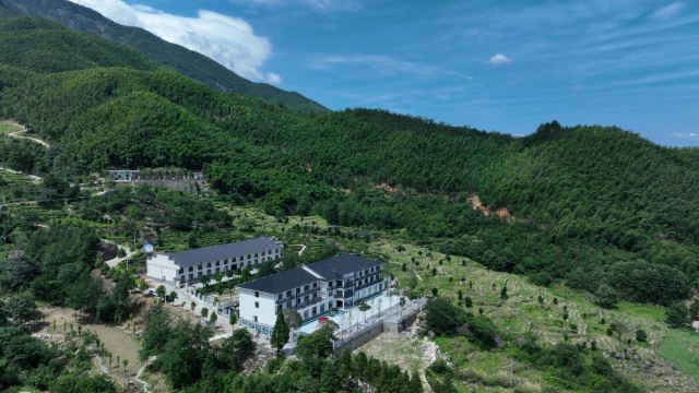 平江福壽山白雲山莊