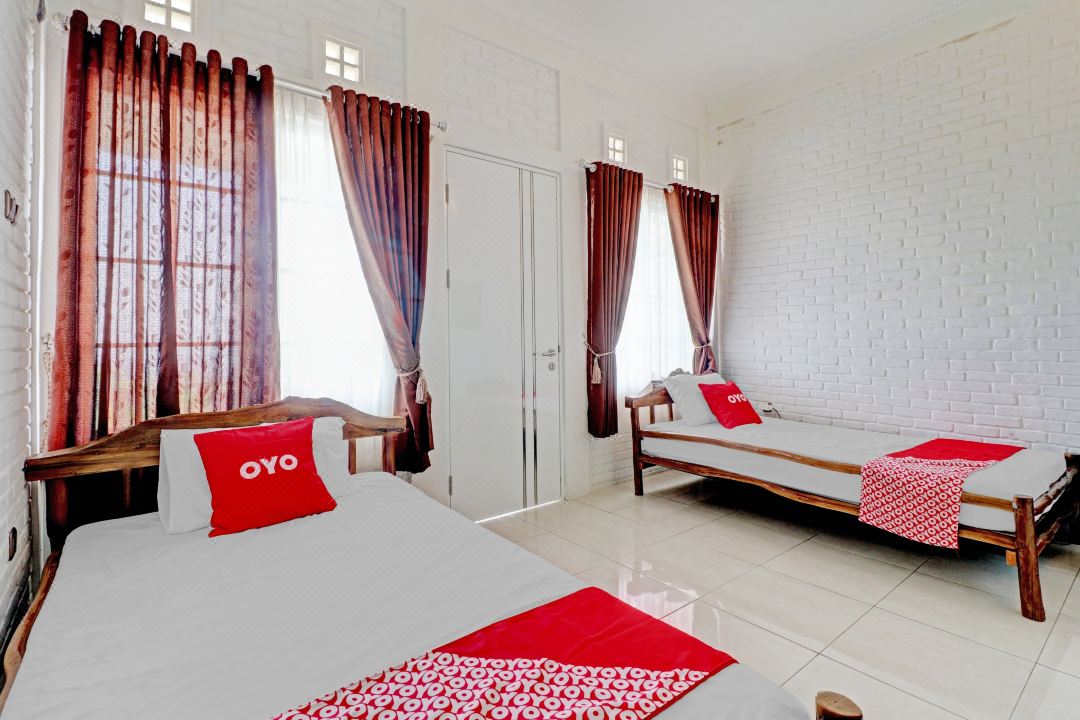 Collection O 90617 Rumah Oma Opa Syariah