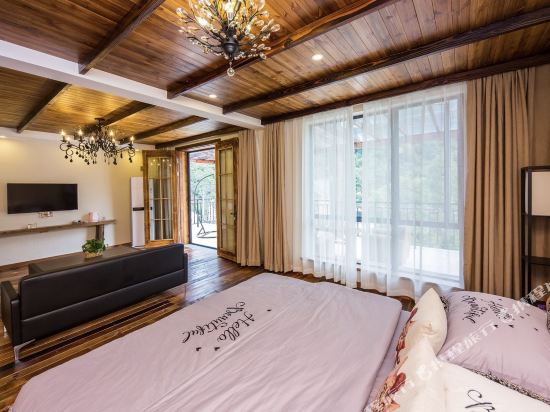 莫轩山居度假别墅