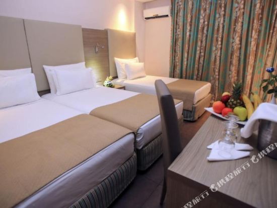 Amadil Ocean Club Room Type - Triple Room with Garden View