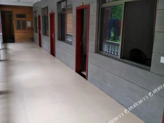 都江堰碧水人家民宿