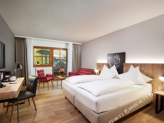 HYPERION Hotel Garmisch - Partenkirchen Room Type - Superior Double Room HYPERION Hotel Garmisch - Partenkirchen Room Type - Superior Double Room
