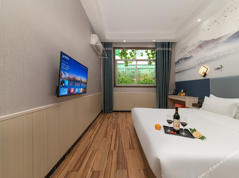 迴龙酒店(永州零陵汽车站商业城店)