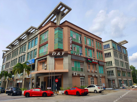 Kampung Rawa酒店住宿-D&F Boutique Hotel