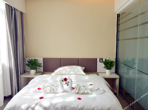 世特豪斯时尚酒店铜仁店