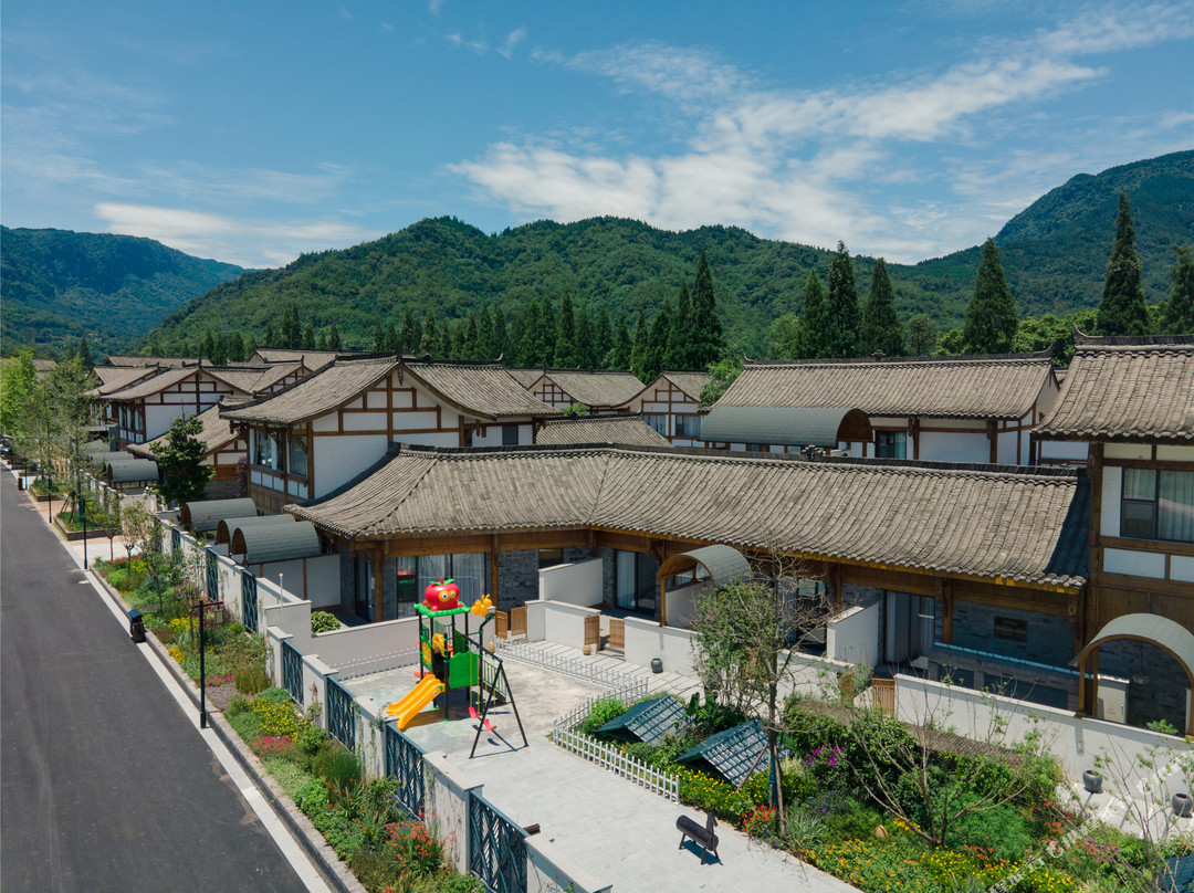 洪雅君澜·烟雨柳江度假村（柳江古镇店）