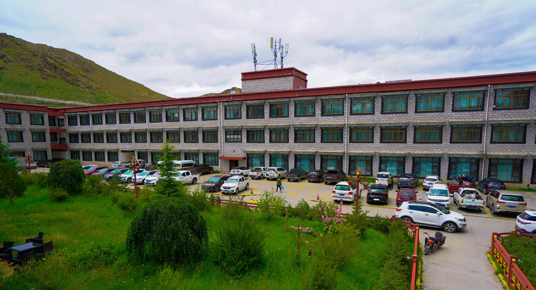 日喀则喜嘎央恰大酒店-官方