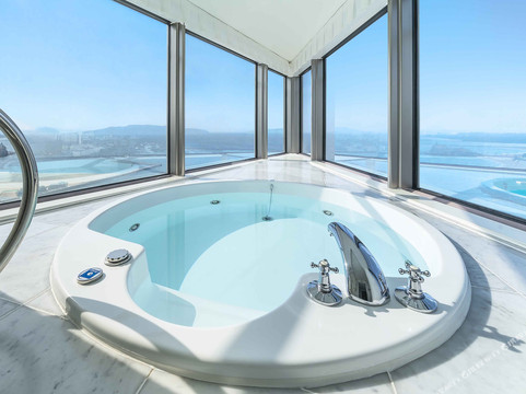 福冈海鹰希尔顿酒店