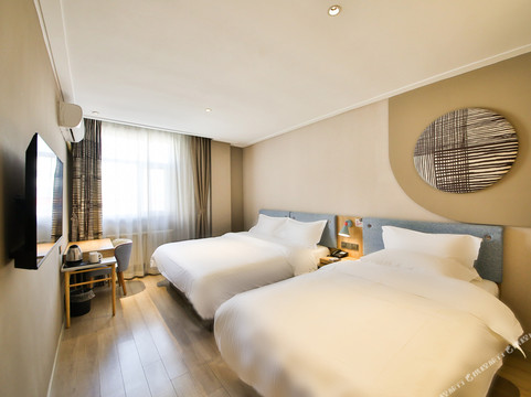 泰安如家长途汽车站店