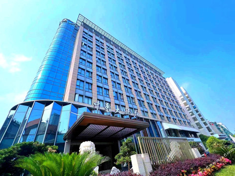 杭州中豪大酒店（钱江新城庆春广场地铁站店）主图