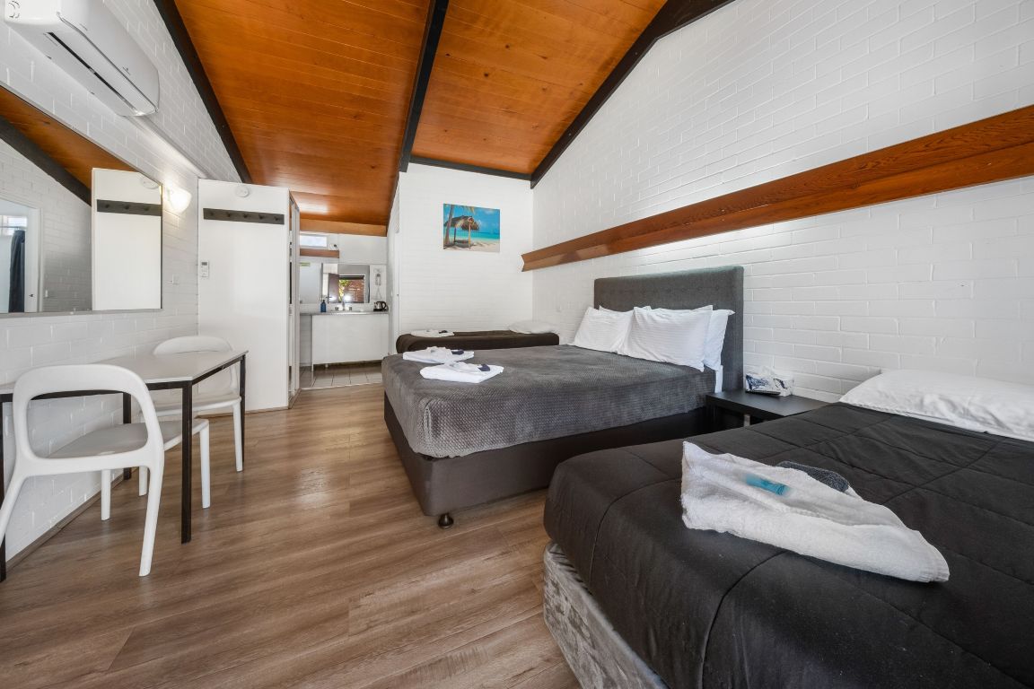 入口码头汽车旅馆-官方