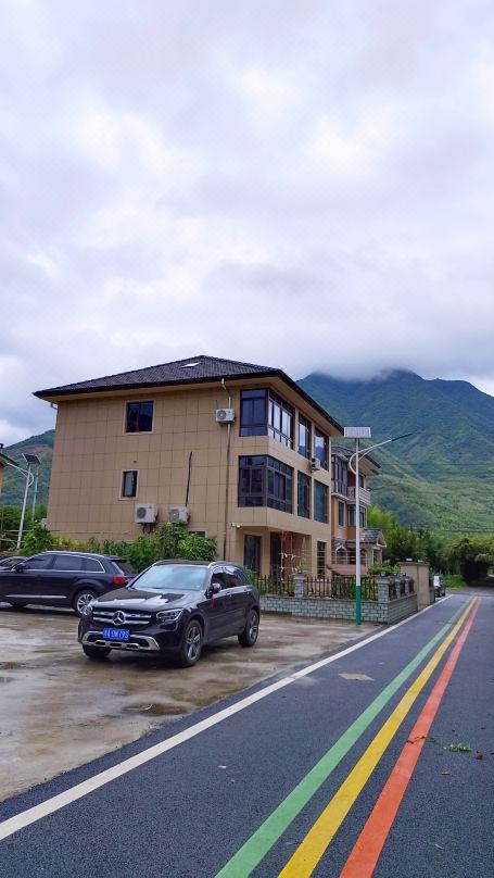 Hangzhou Lin'an Apricot Garden Inn