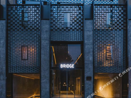 上海NEOBRIDGE酒店