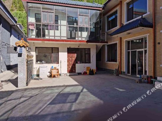 五台山小孙逸栈民宿