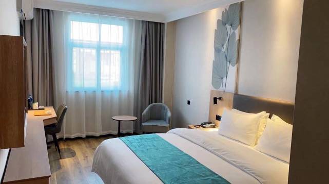 格林豪泰东海新汽车总站店-官方