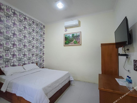 红多兹@怀卡布巴克塔纳卡托家庭旅馆