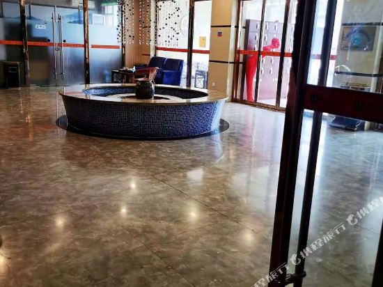 华驿酒店(青岛农业大学地铁站店)