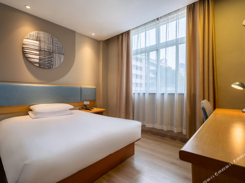 如家派柏云酒店(无锡新区旺庄路地铁站店)主图