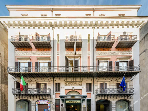 欧洲之星中央皇宫酒店