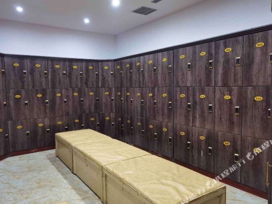 平舆蓝海湾洗浴休闲会所