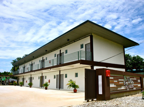 Kampung Temoyong酒店住宿-代萨大阳台酒店