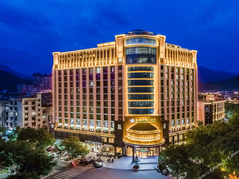 世纪鸿宾大酒店