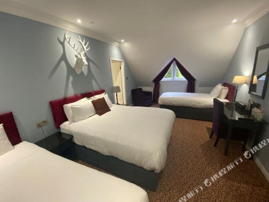 Shrigley Hall Hotel and Spa Room Type - Family Room