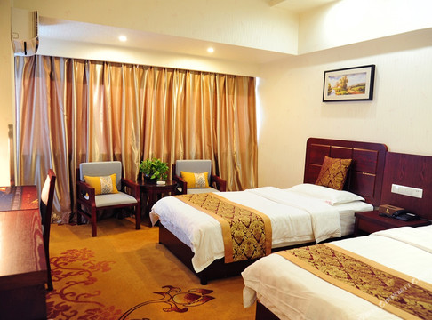 昆明荷汀酒店主图