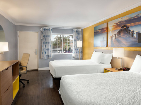 历史市中心彭萨科拉戴斯酒店